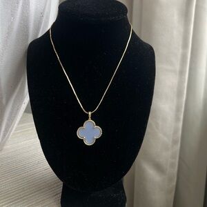 Lilac clover pendant with an adjustable chain